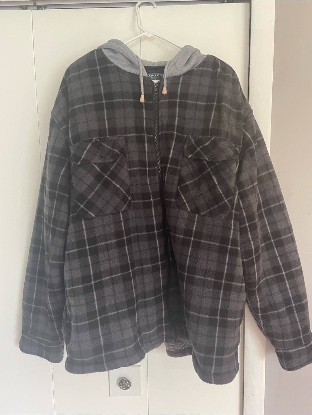 Men’s Canyon Creek 4XL Gray & Black Plaid Fleece-Lined Hooded Jacket